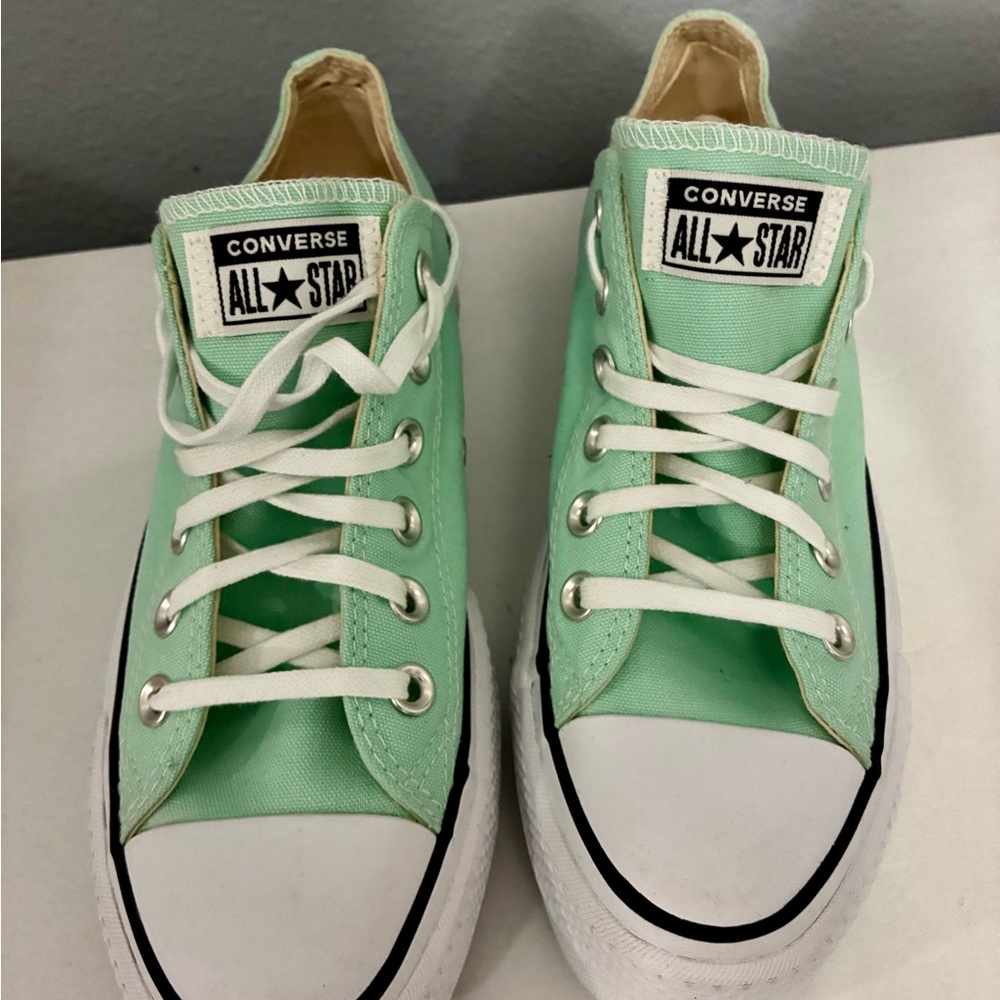 NWOT Converse Light Green All Star Platform Sneakers
